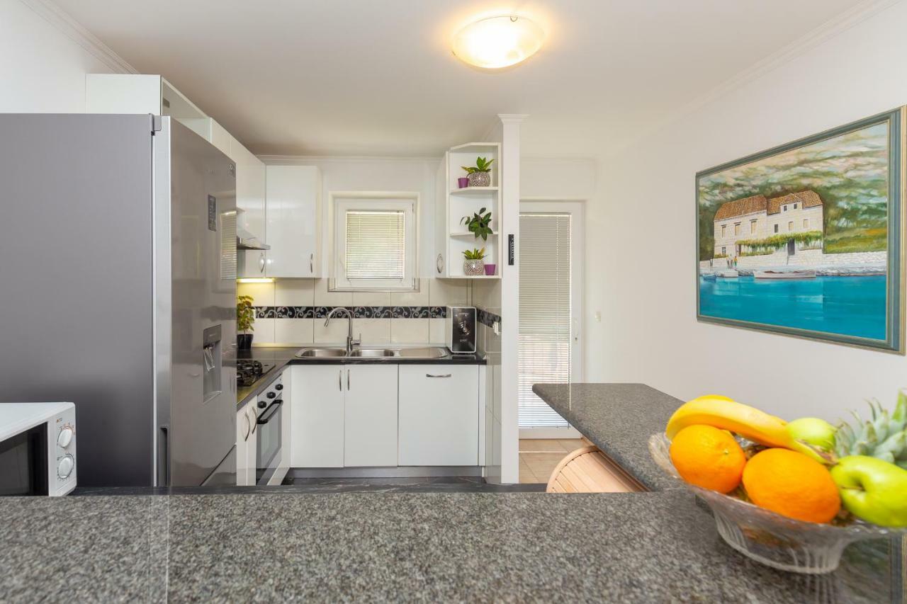 Ferienwohnung Hedera Estate, Hedera A24 Mokošica Exterior foto